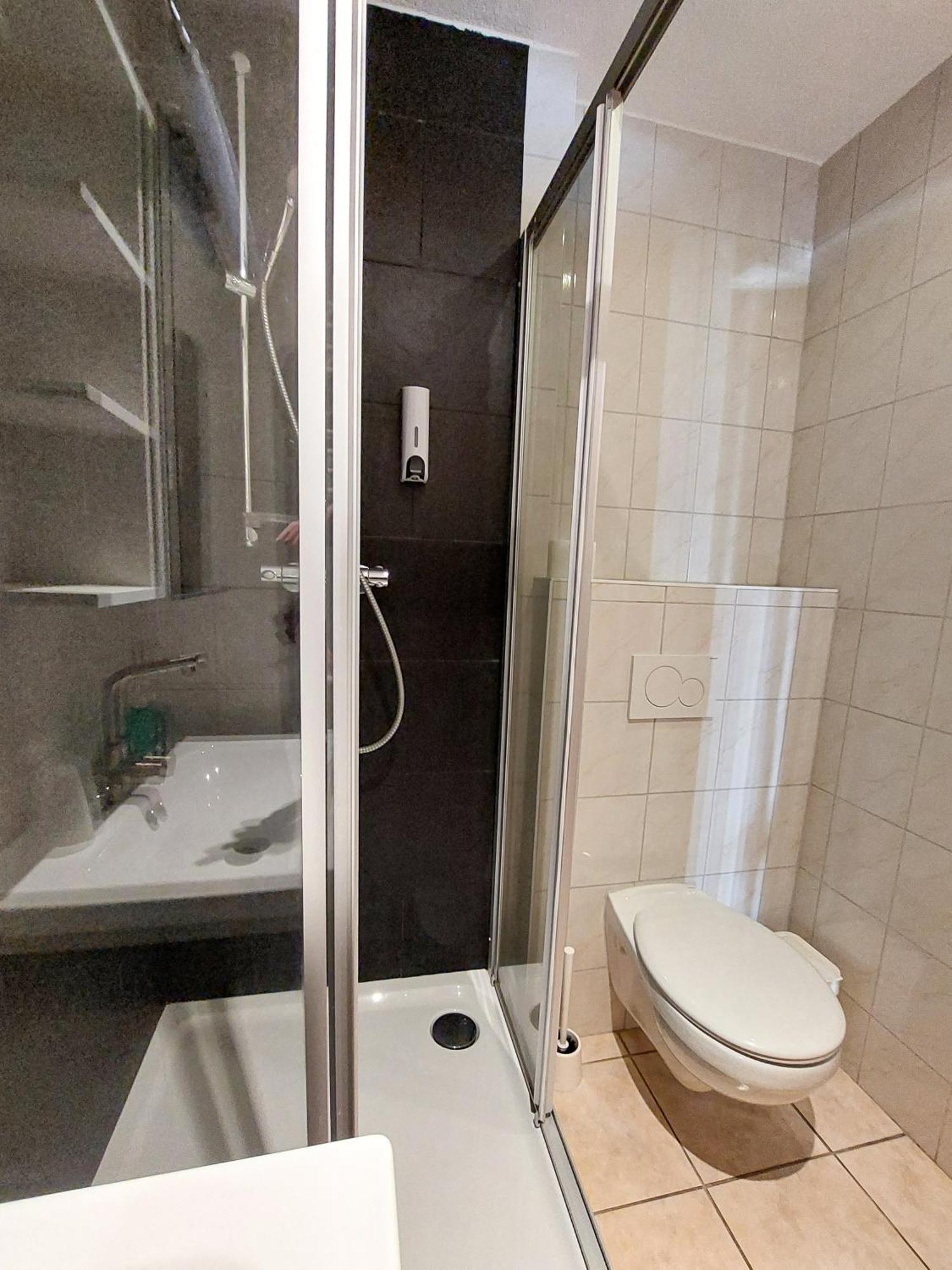 Zur Deutschen Eiche - Fruehstueckspension Und Ferienwohnungen Großschönau Habitación foto